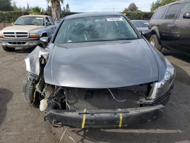 Photo 4 VIN: 1HGCP2F6XCA105256 - HONDA ACCORD SE 