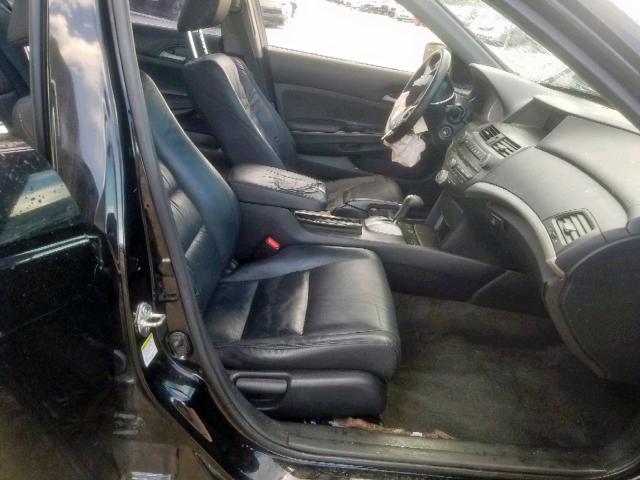 Photo 4 VIN: 1HGCP2F6XCA124518 - HONDA ACCORD SE 