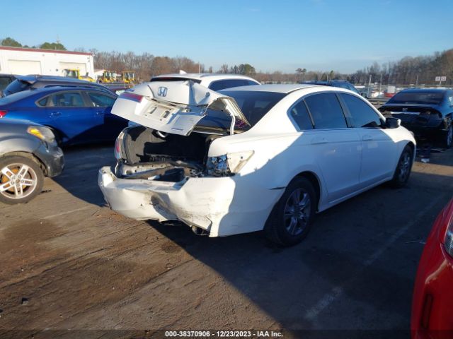 Photo 3 VIN: 1HGCP2F6XCA133669 - HONDA ACCORD 