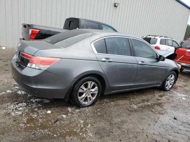 Photo 2 VIN: 1HGCP2F6XCA145319 - HONDA ACCORD 