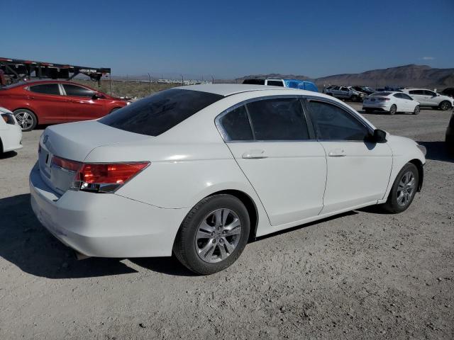 Photo 2 VIN: 1HGCP2F6XCA171239 - HONDA ACCORD 