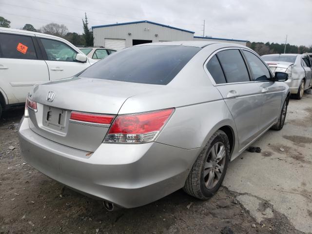 Photo 3 VIN: 1HGCP2F6XCA180569 - HONDA ACCORD SE 