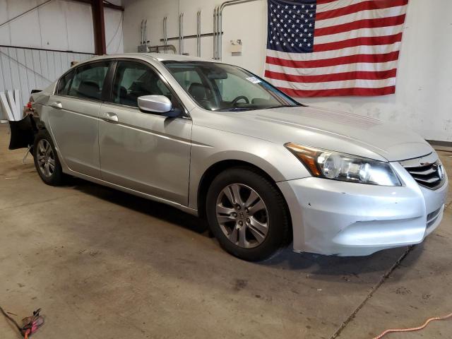 Photo 3 VIN: 1HGCP2F6XCA184069 - HONDA ACCORD 