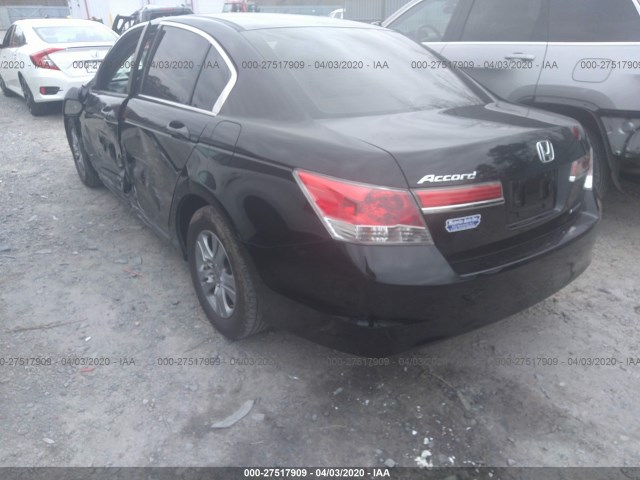 Photo 2 VIN: 1HGCP2F6XCA187053 - HONDA ACCORD SDN 