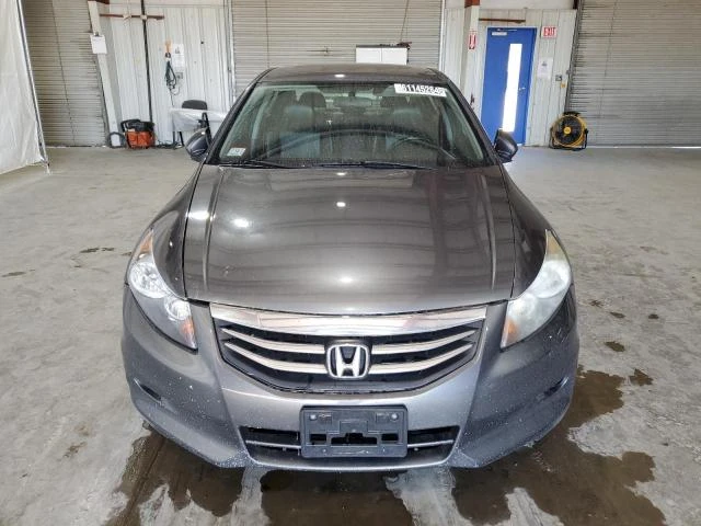 Photo 4 VIN: 1HGCP2F6XCA224635 - HONDA ACCORD SE 