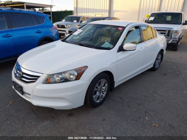 Photo 1 VIN: 1HGCP2F6XCA226143 - HONDA ACCORD 