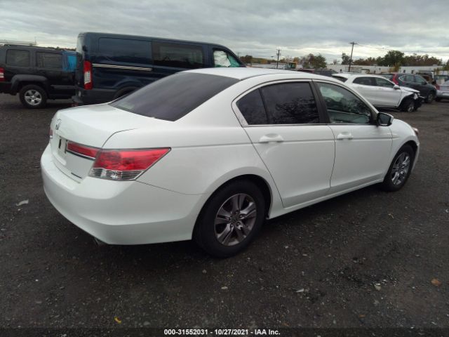 Photo 3 VIN: 1HGCP2F6XCA236784 - HONDA ACCORD SDN 