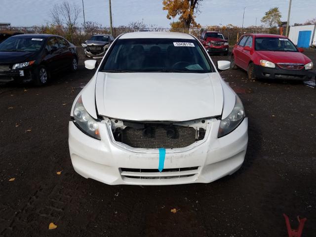 Photo 8 VIN: 1HGCP2F6XCA803401 - HONDA ACCORD SE 