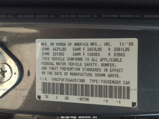 Photo 8 VIN: 1HGCP2F70AA051388 - HONDA ACCORD SDN 