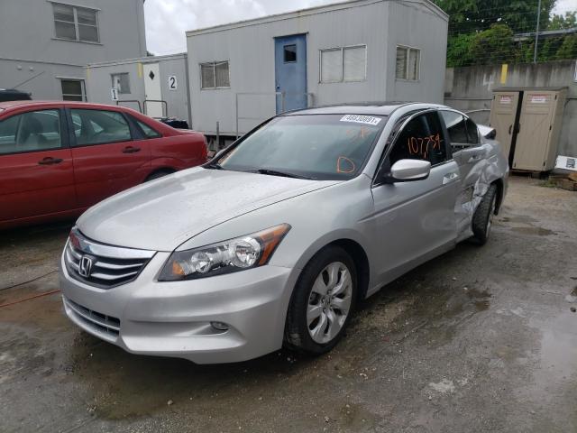 Photo 1 VIN: 1HGCP2F70AA082785 - HONDA ACCORD EX 