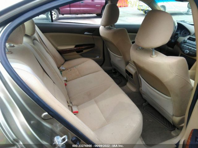 Photo 7 VIN: 1HGCP2F70AA107667 - HONDA ACCORD SDN 