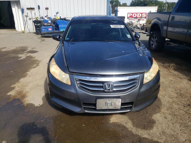 Photo 4 VIN: 1HGCP2F70BA146891 - HONDA ACCORD EX 