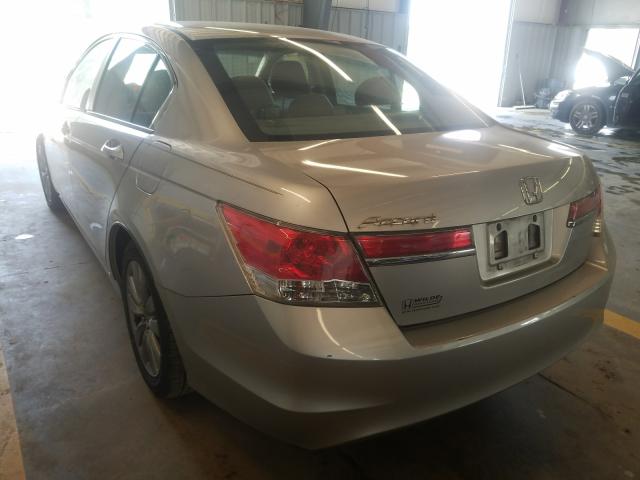 Photo 2 VIN: 1HGCP2F70CA029216 - HONDA ACCORD EX 