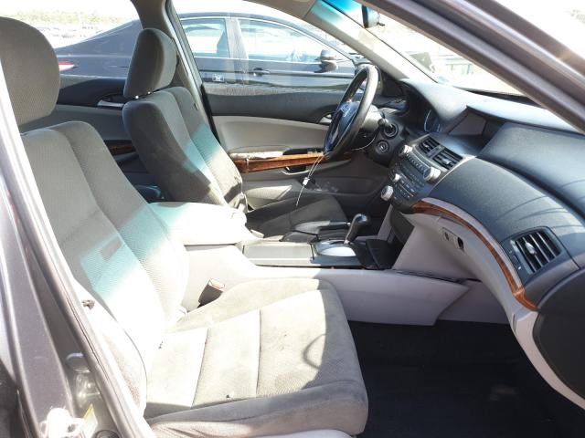 Photo 4 VIN: 1HGCP2F70CA126982 - HONDA ACCORD EX 