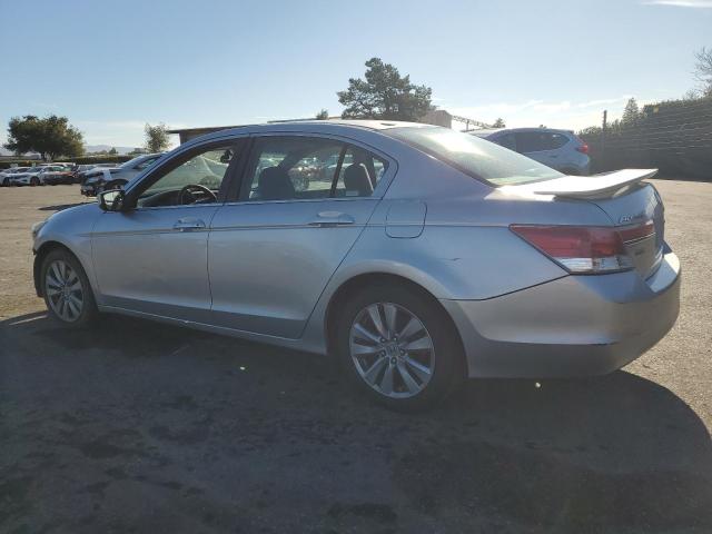 Photo 1 VIN: 1HGCP2F70CA162588 - HONDA ACCORD EX 