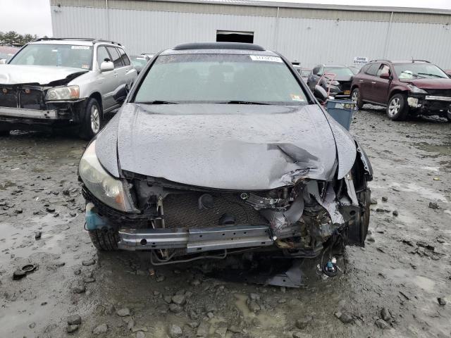 Photo 4 VIN: 1HGCP2F71AA106334 - HONDA ACCORD EX 