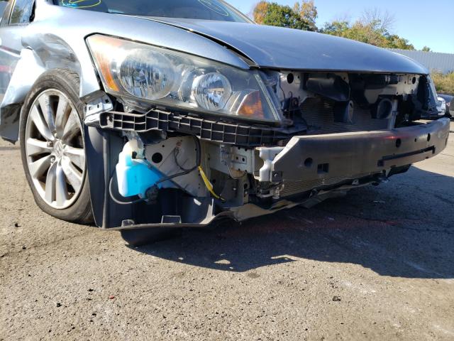 Photo 8 VIN: 1HGCP2F71BA036089 - HONDA ACCORD EX 