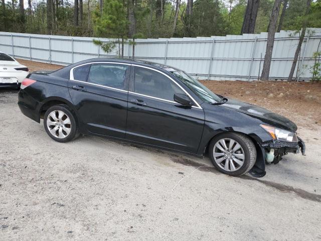 Photo 3 VIN: 1HGCP2F71BA053748 - HONDA ACCORD 