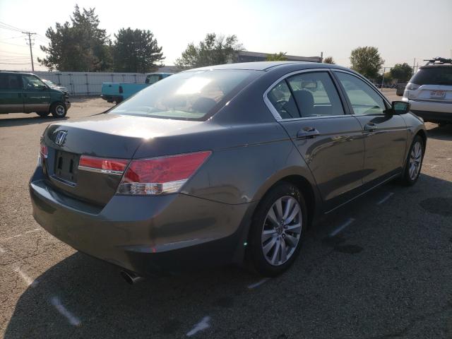 Photo 3 VIN: 1HGCP2F71BA081680 - HONDA ACCORD 