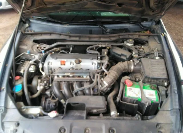 Photo 9 VIN: 1HGCP2F71CA006236 - HONDA ACCORD SDN 