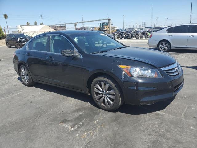 Photo 3 VIN: 1HGCP2F71CA069837 - HONDA ACCORD EX 