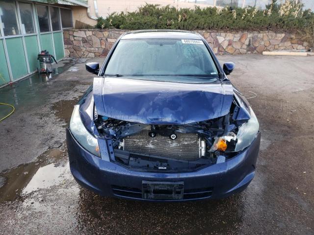 Photo 4 VIN: 1HGCP2F72AA029425 - HONDA ACCORD EX 