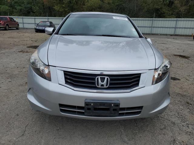 Photo 4 VIN: 1HGCP2F72AA091245 - HONDA ACCORD 