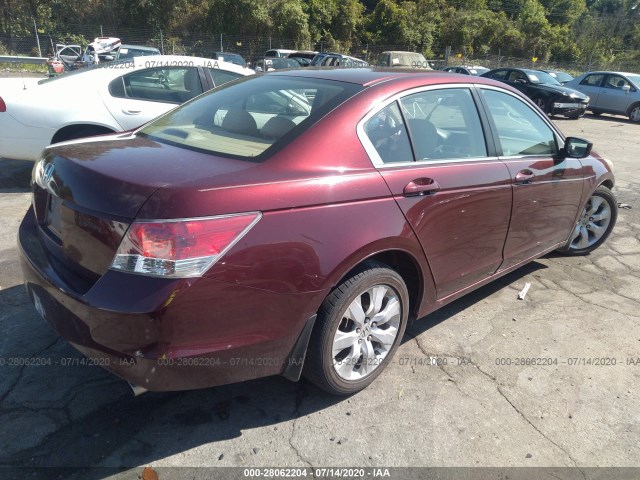 Photo 3 VIN: 1HGCP2F72AA176215 - HONDA ACCORD SDN 