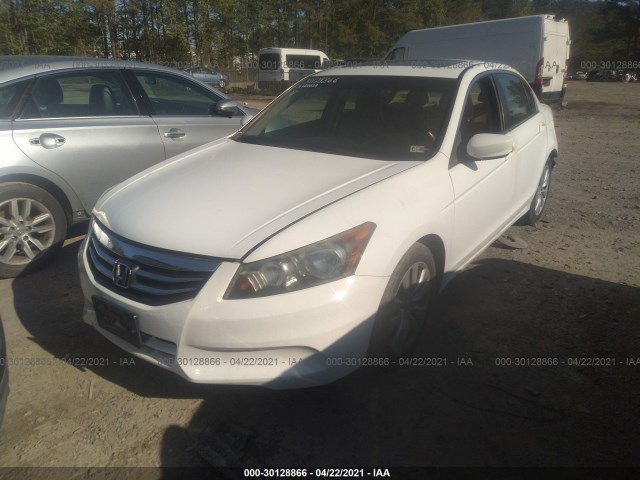 Photo 1 VIN: 1HGCP2F72BA006325 - HONDA ACCORD SDN 