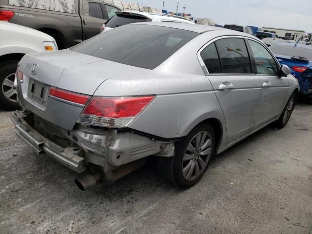 Photo 3 VIN: 1HGCP2F72BA123502 - HONDA ACCORD EX 