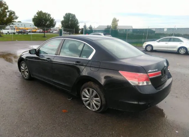 Photo 2 VIN: 1HGCP2F72CA016032 - HONDA ACCORD SDN 