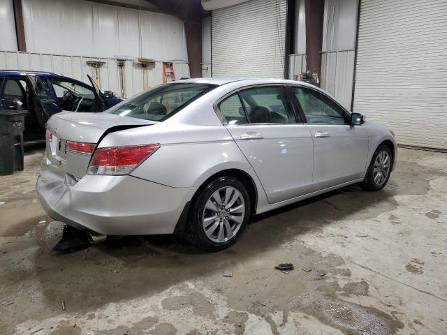 Photo 2 VIN: 1HGCP2F72CA027130 - HONDA ACCORD 