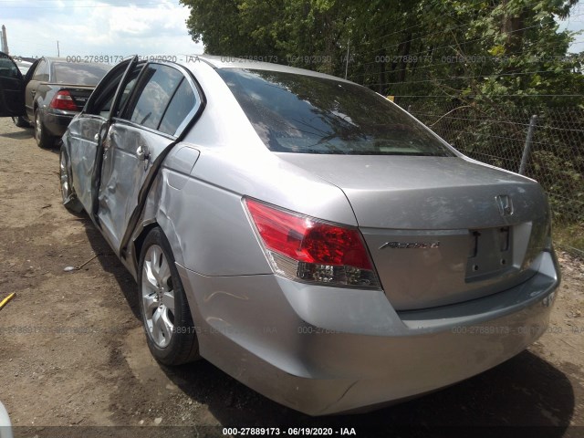 Photo 2 VIN: 1HGCP2F73AA014139 - HONDA ACCORD SDN 