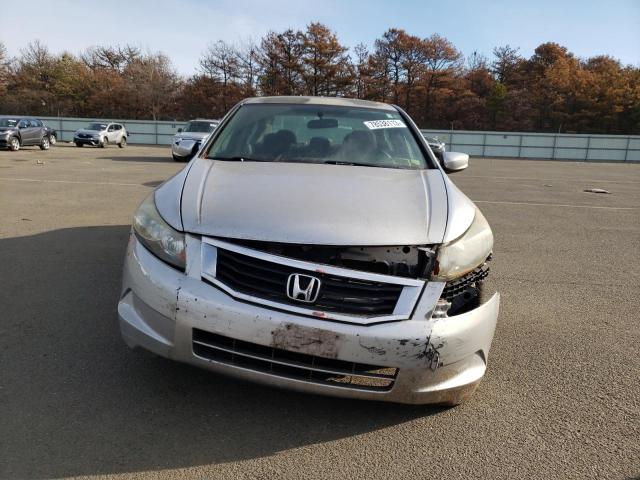 Photo 4 VIN: 1HGCP2F73AA080660 - HONDA ACCORD 