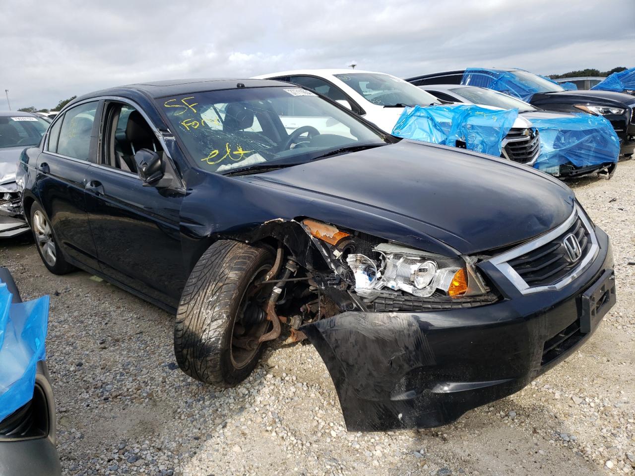 Photo 3 VIN: 1HGCP2F73AA088337 - HONDA ACCORD 