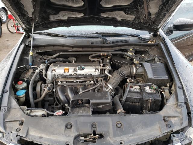 Photo 6 VIN: 1HGCP2F73AA088399 - HONDA ACCORD SDN 