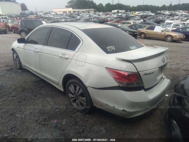 Photo 2 VIN: 1HGCP2F73AA155759 - HONDA ACCORD SDN 