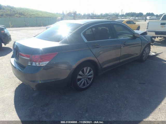 Photo 3 VIN: 1HGCP2F73BA028091 - HONDA ACCORD SDN 