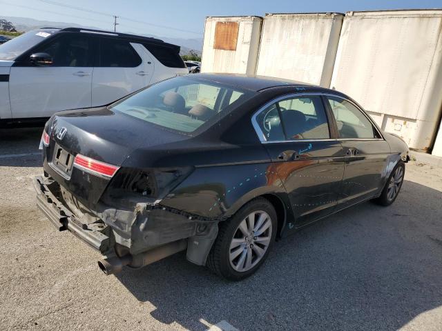 Photo 2 VIN: 1HGCP2F73BA036174 - HONDA ACCORD 