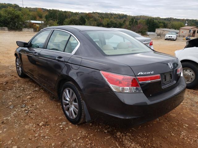 Photo 2 VIN: 1HGCP2F73BA063200 - HONDA ACCORD EX 