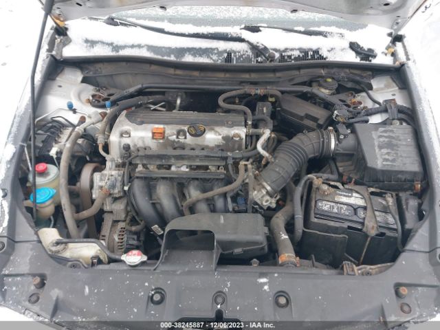 Photo 9 VIN: 1HGCP2F73BA122911 - HONDA ACCORD 