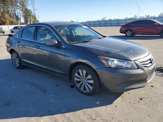 Photo 3 VIN: 1HGCP2F73CA020042 - HONDA ACCORD 