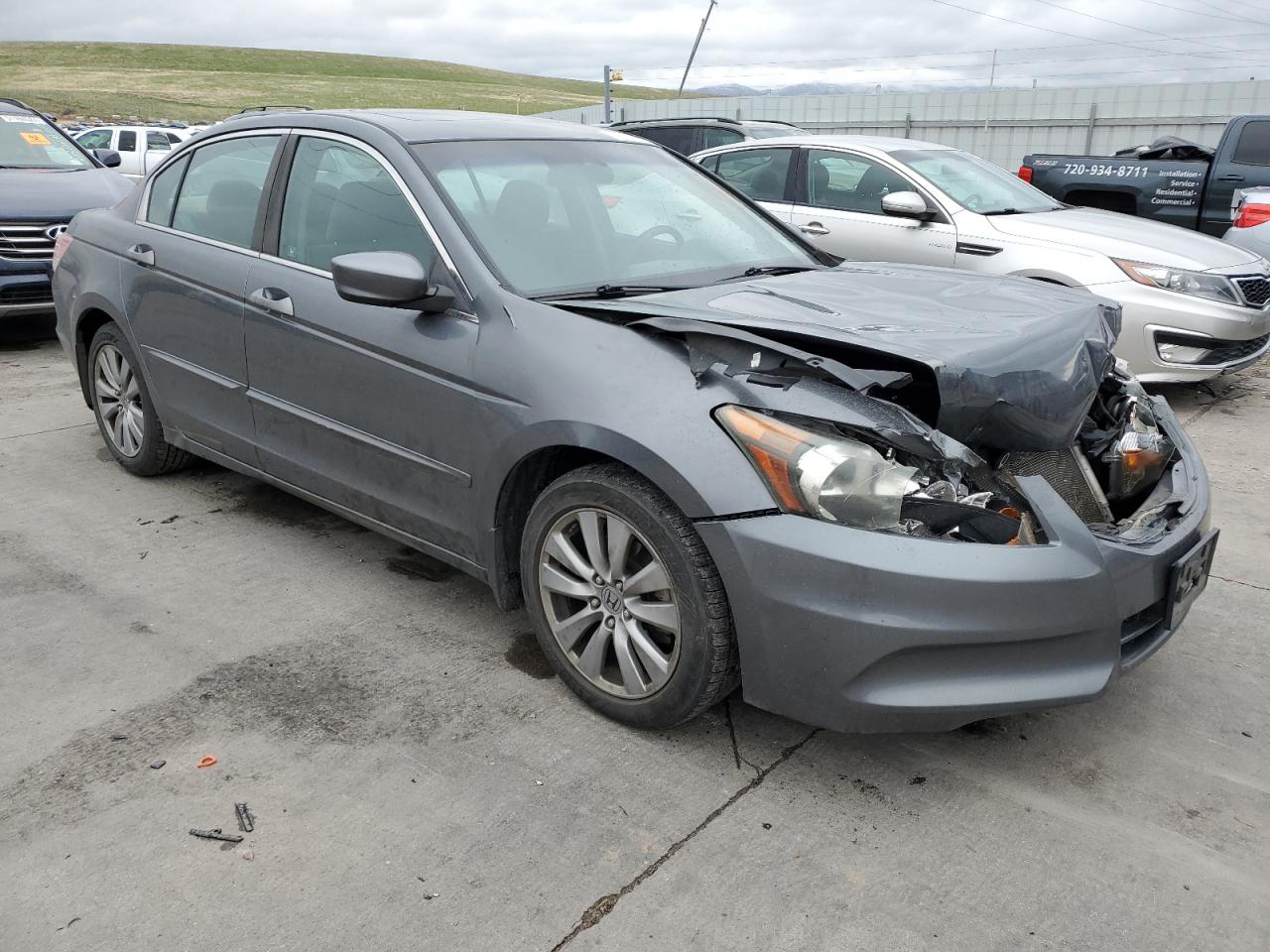 Photo 3 VIN: 1HGCP2F73CA138236 - HONDA ACCORD 