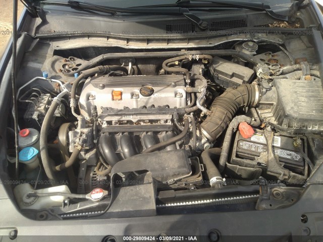 Photo 9 VIN: 1HGCP2F73CA151617 - HONDA ACCORD SDN 