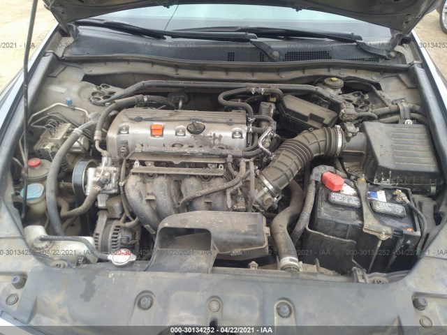 Photo 9 VIN: 1HGCP2F73CA168739 - HONDA ACCORD SDN 