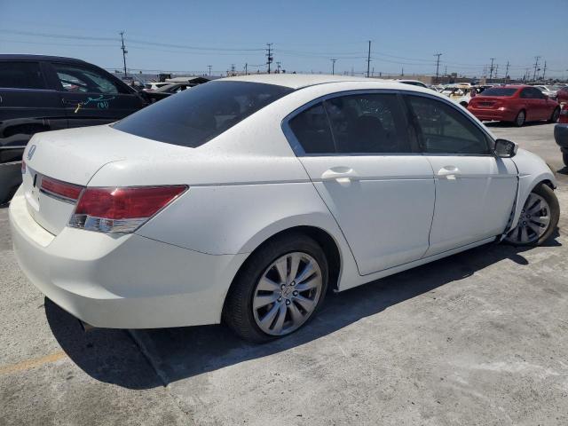 Photo 2 VIN: 1HGCP2F73CA225781 - HONDA ACCORD 