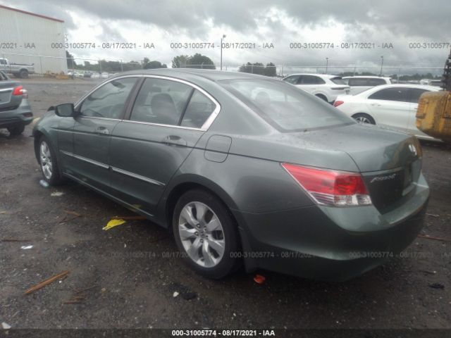 Photo 2 VIN: 1HGCP2F74AA041186 - HONDA ACCORD SDN 