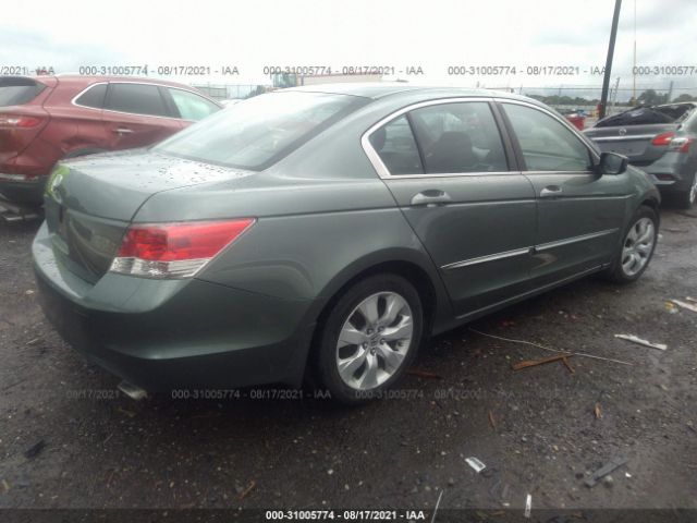 Photo 3 VIN: 1HGCP2F74AA041186 - HONDA ACCORD SDN 