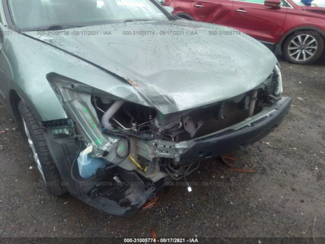 Photo 5 VIN: 1HGCP2F74AA041186 - HONDA ACCORD SDN 