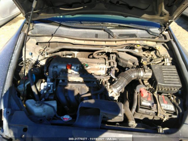 Photo 9 VIN: 1HGCP2F74AA106814 - HONDA ACCORD SDN 